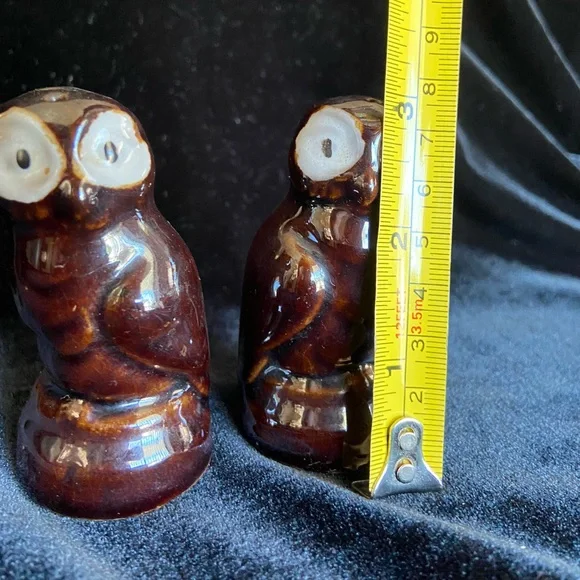 Vintage Ceramic Brown Owls Salt & Pepper Shakers Japan - Picture 8 of 8